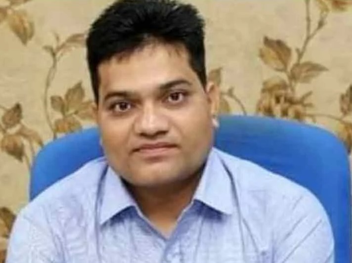 Shri Deepak Arya silder